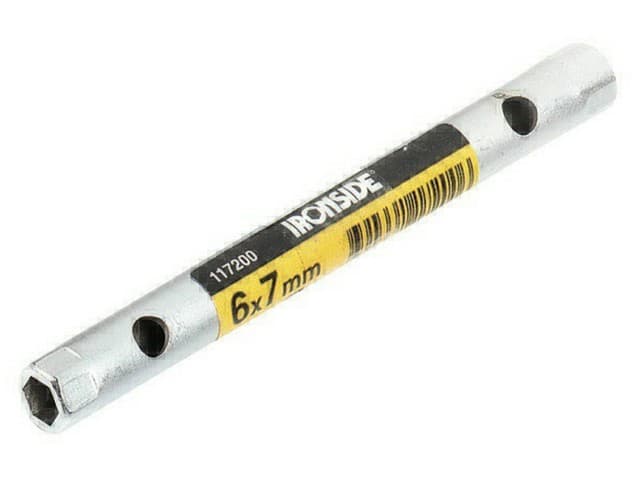 Cle A Tube Droite 21X23 / L170mm